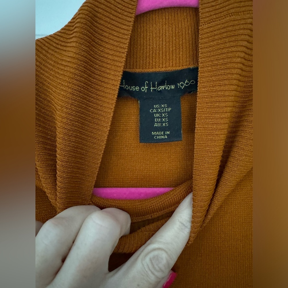 House of Harlow 1960 Brown Sleeveless Top - Picture 3 of 6